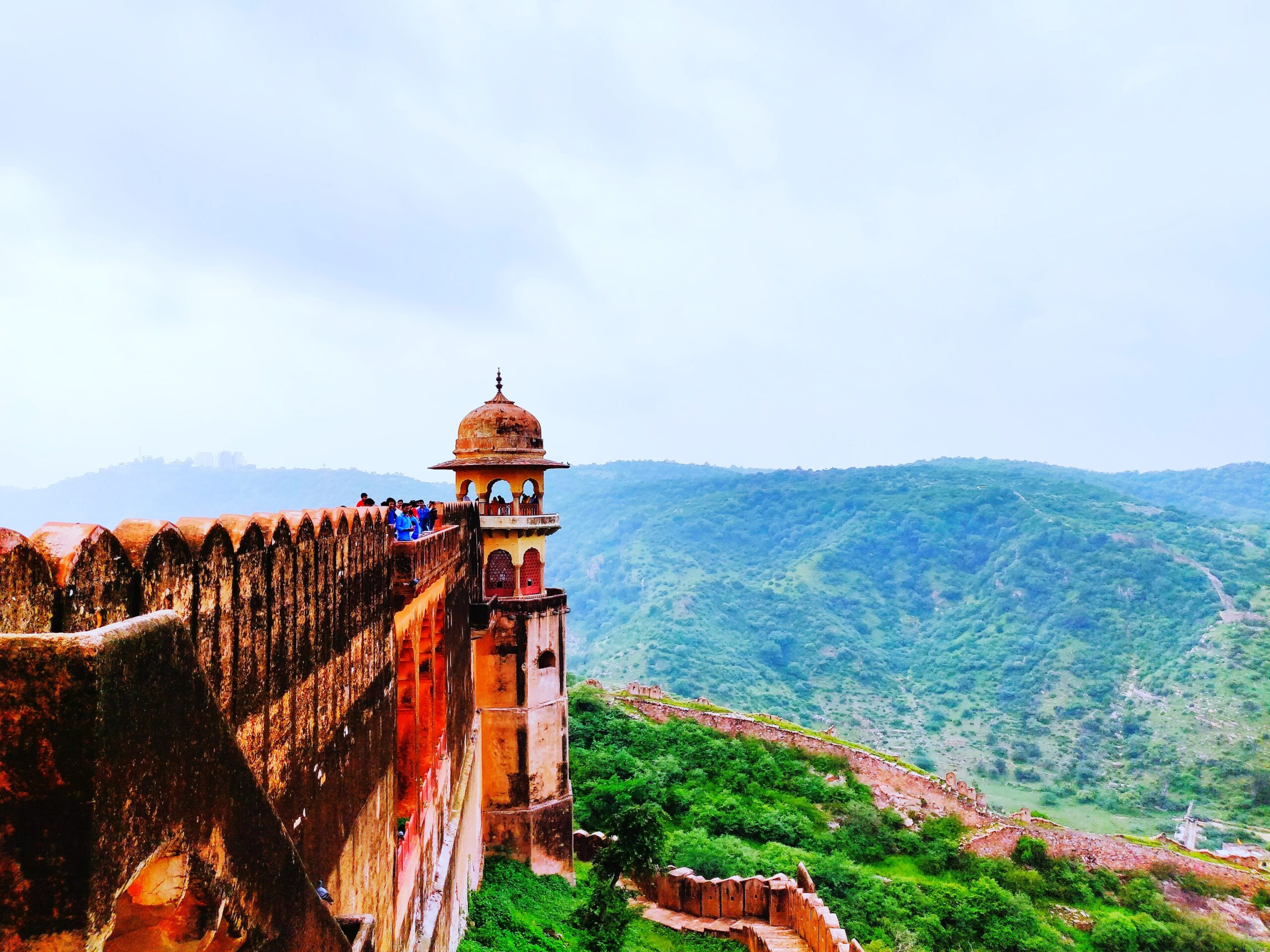 fort-mountain-against-sky